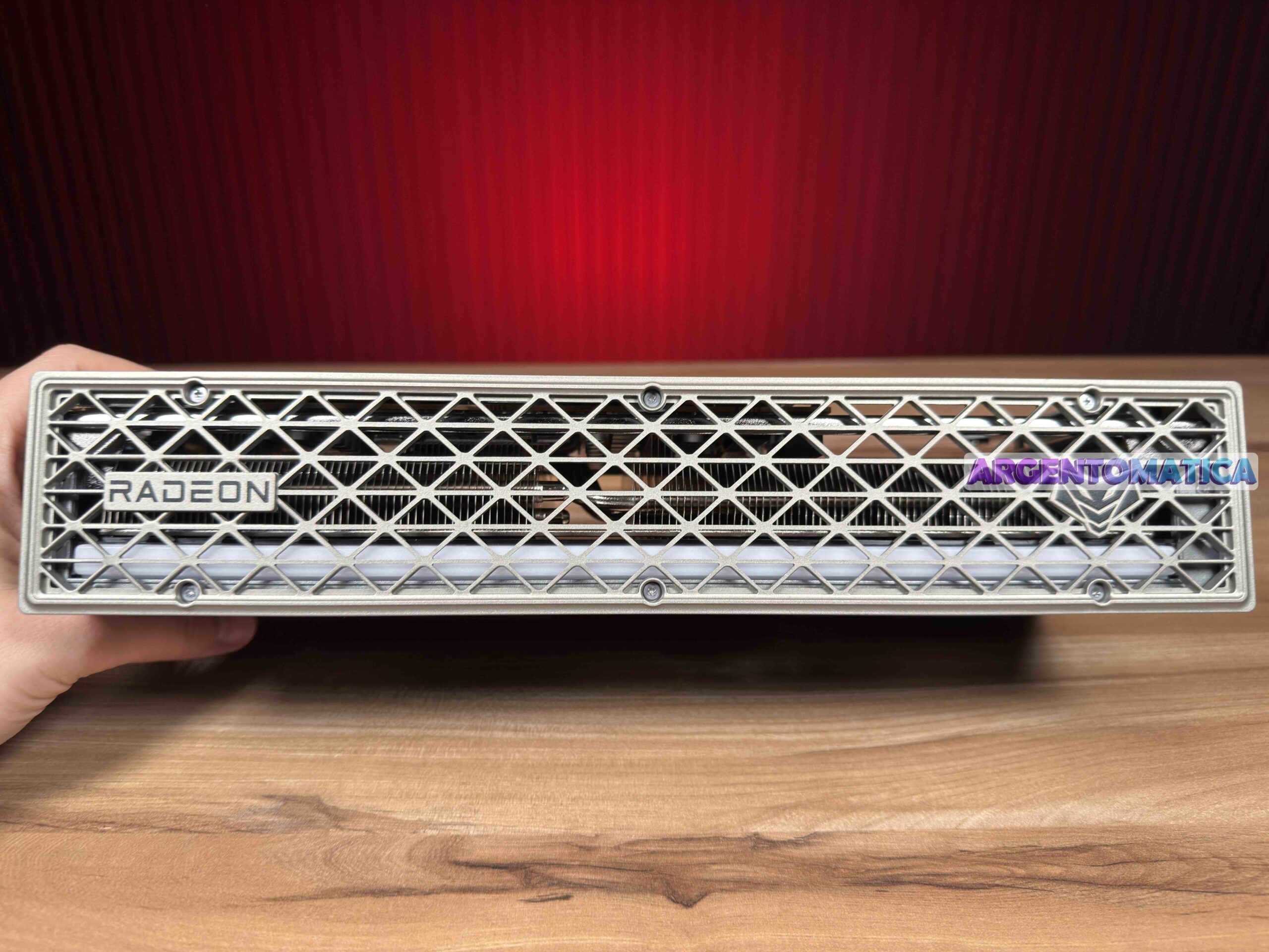 review-sapphire-nitro-amd-radeon-rx-9070-xt-belleza-o-bestia-5-1775420659167-scaled.jpg