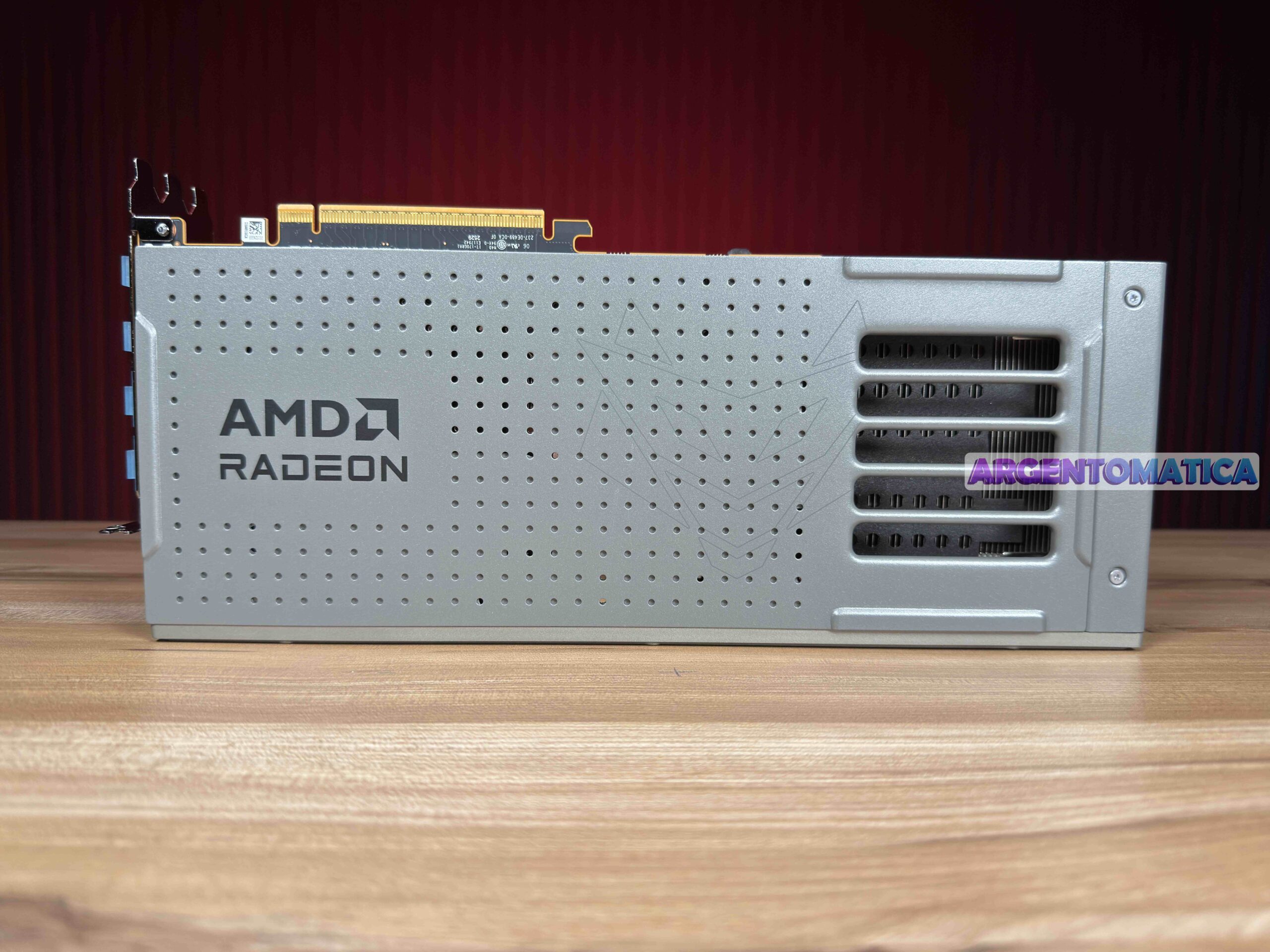review-sapphire-nitro-amd-radeon-rx-9070-xt-belleza-o-bestia-1-1775420621352-scaled.jpg