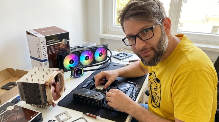 Air cooler vs AIO gaming CPU comparison.